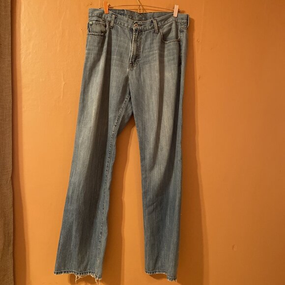 Lucky Brand Bruce Straight Leg Dungaree Jeans Mens 36 Distressed  Frayed Hems - Picture 1 of 12